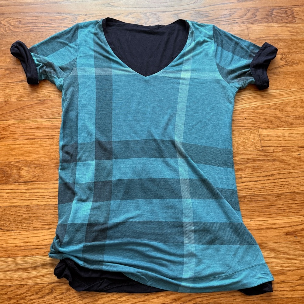 Burberry nova check teal reversible vneck top Small/medium - Picture 12 of 12